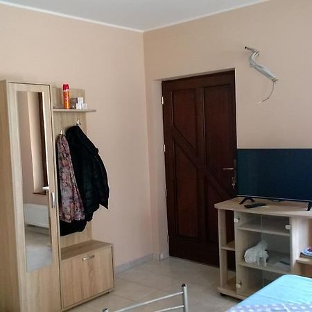 Hatarmenti Vendeghaz Zsira Dış mekan fotoğraf