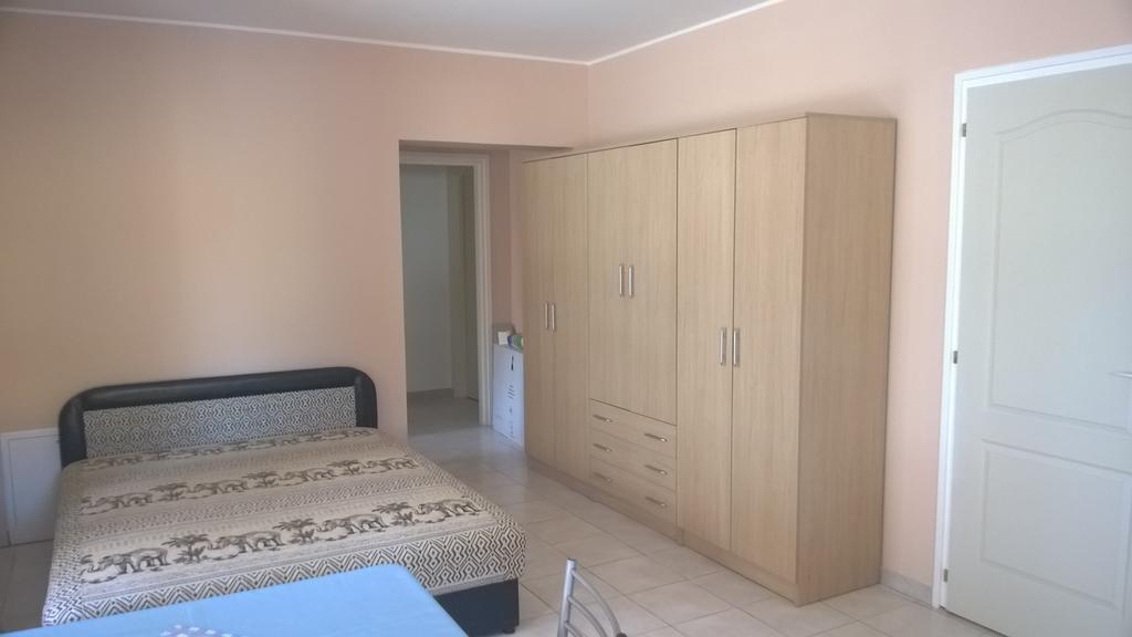 Hatarmenti Vendeghaz Zsira Dış mekan fotoğraf